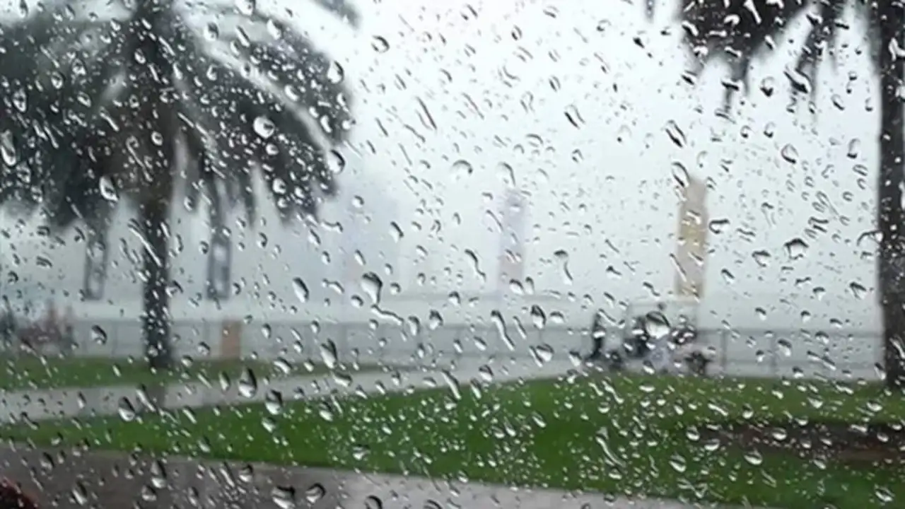 توقعات طقس الخميس تكشف خريطة الأمطار والرياح القوية مع سيطرة الأجواء الباردة بمناطق عدة